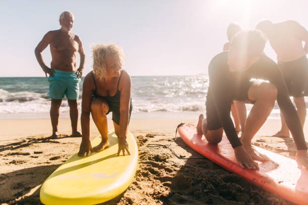 How Beginner Surfers Can Progress Faster With the Right Coaching