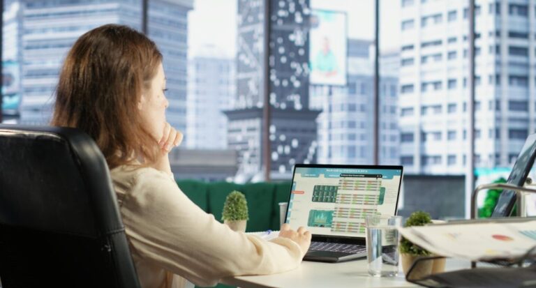 Co-Managed IT vs. Fully Outsourced IT: Which Model Actually Saves Arizona Businesses More Money?