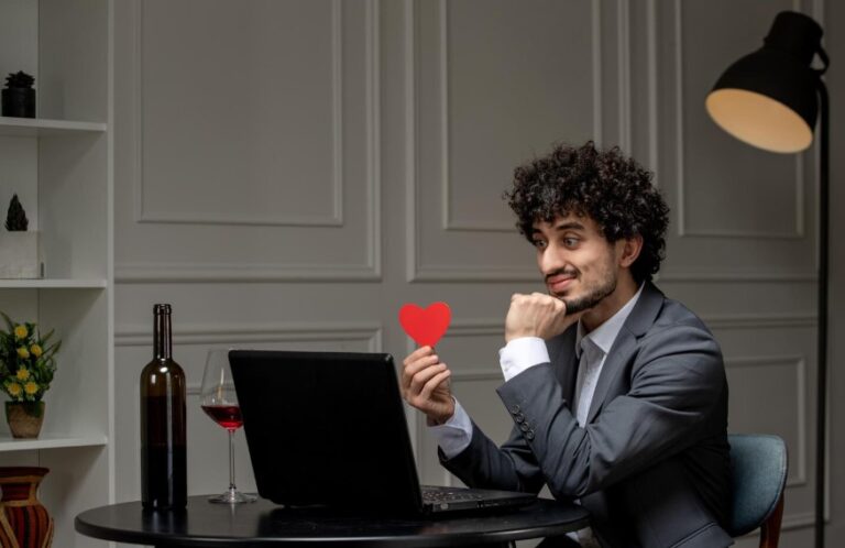 What Fortune 500 HR Leaders Actually Look for in a Relationship Management Skills Training Guide