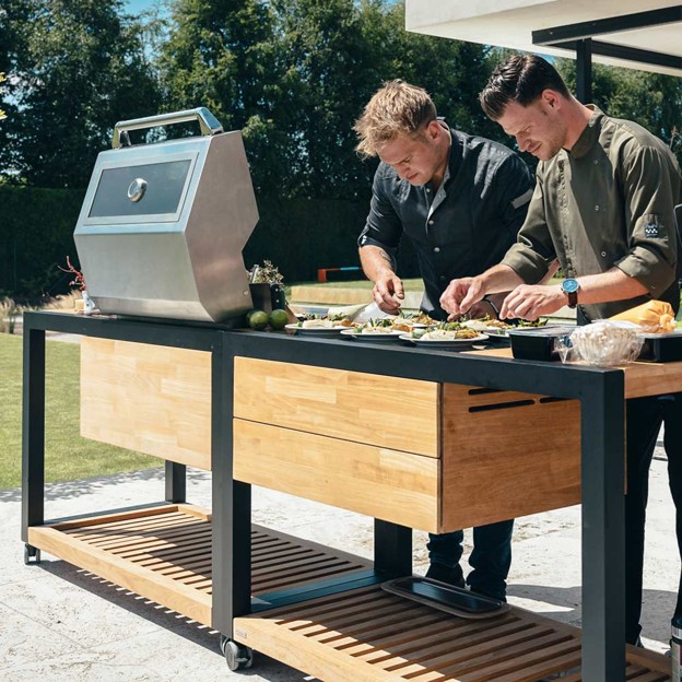 How to Build the Perfect Outdoor Cooking Space for BBQ