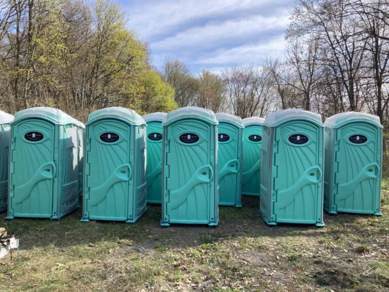 Porta Potty Rental Checklist: Planning Clean, Comfortable, and Convenient Restroom Facilities Porta Potty Rental