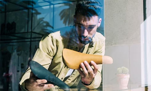 Why You Need Emergency Glass Repair Las Vegas Experts