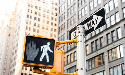 Wayfinding vs. City Signs: What’s the Difference and Why It Matters for Your Municipality
