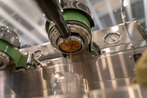 How to Choose a Fluid Extractor Pump for Automotive Use