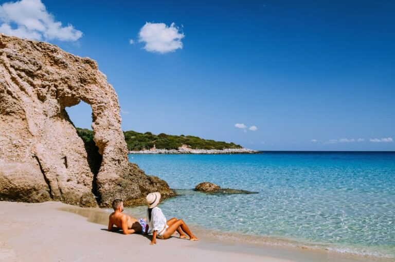 The Ornos Bay Guide for Calm Water and Beachfront Dining